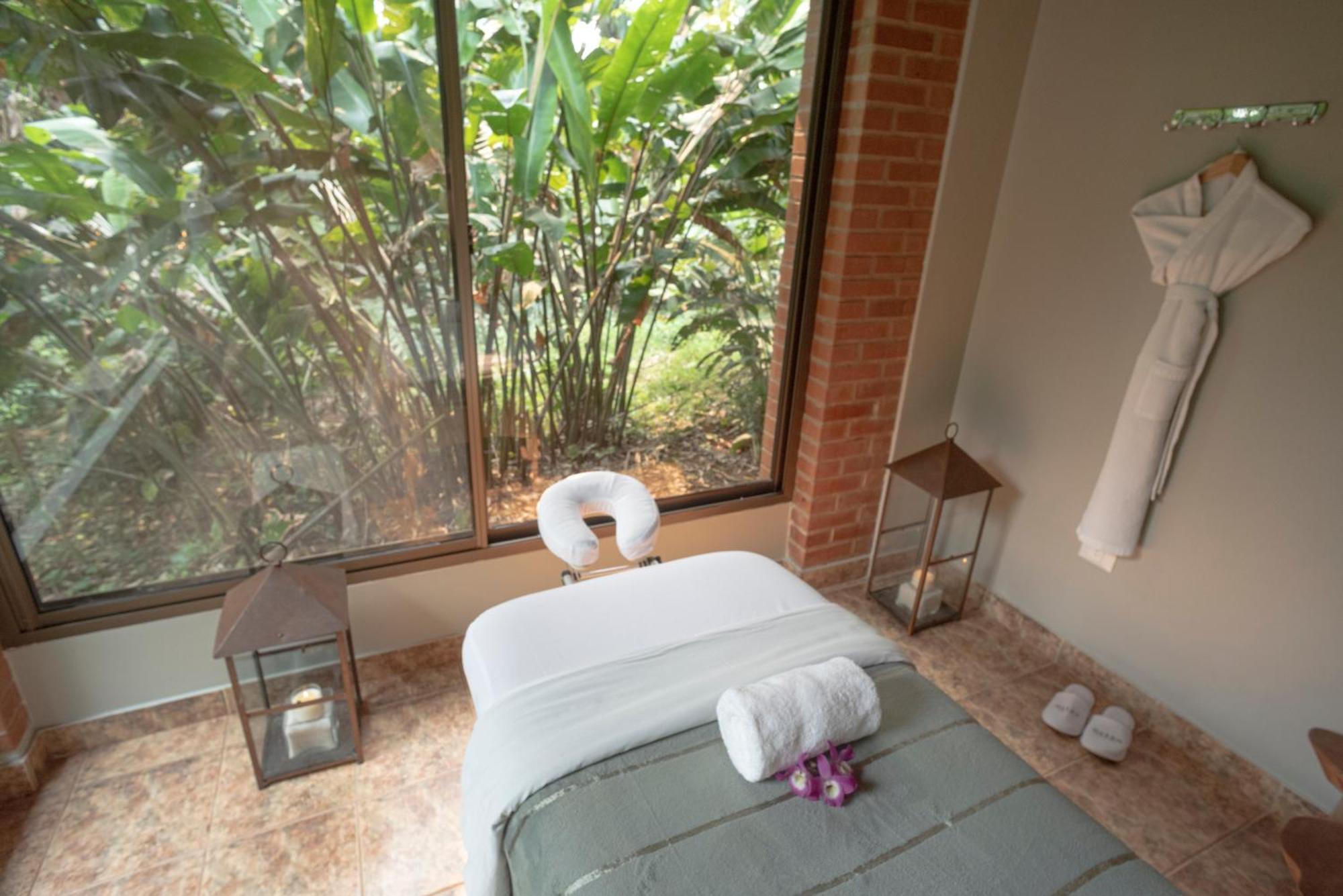Overo & Selva Lodge
